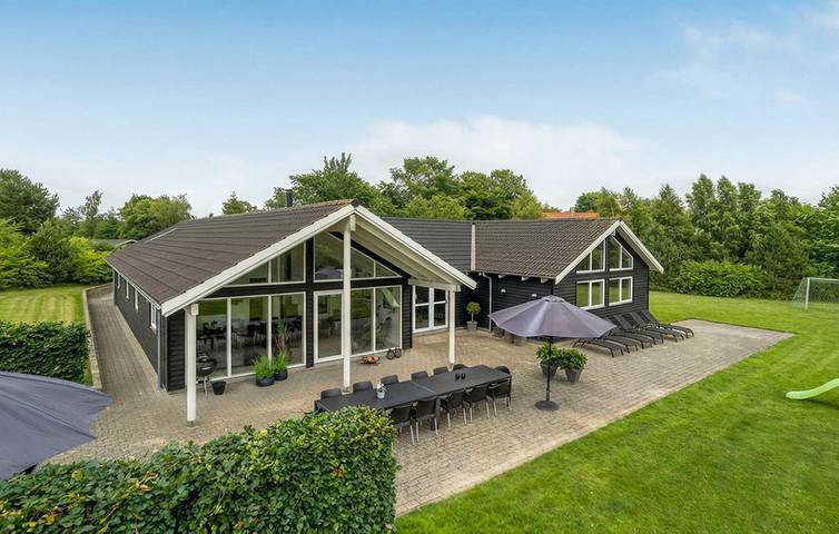 Ferienhaus für 18 Personen, mit Haustier