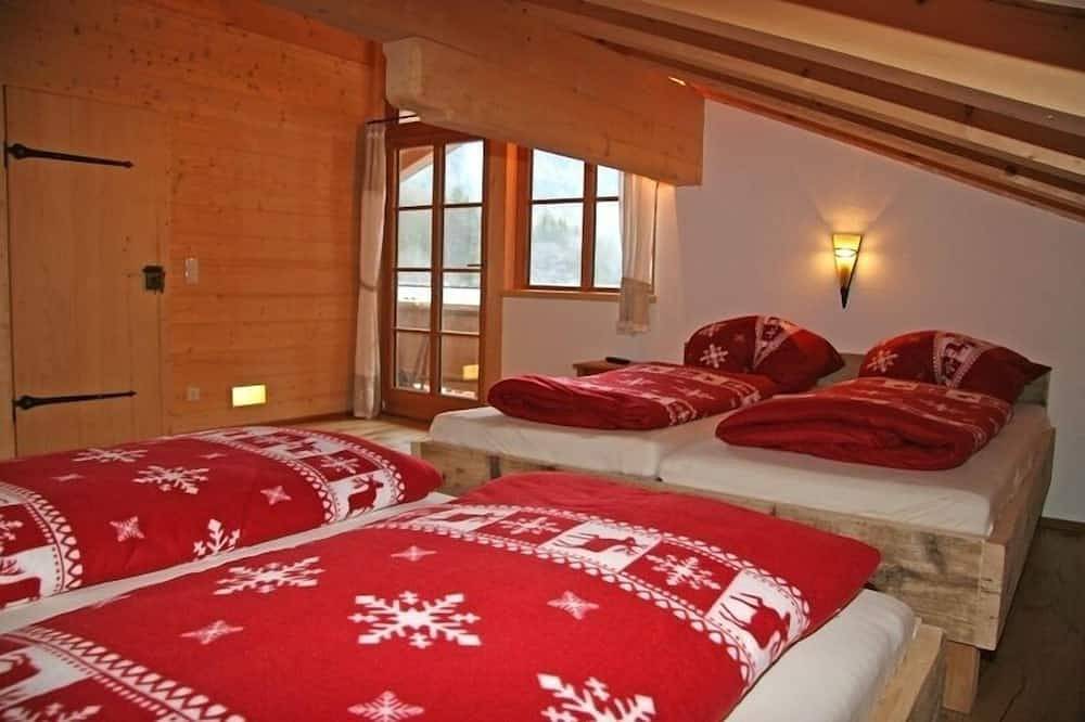 Ganze Wohnung, Ferienwohnung Blockhaus bis max. 10 Personen ca. 90 qm in Kiefersfelden, Bayerische Alpen