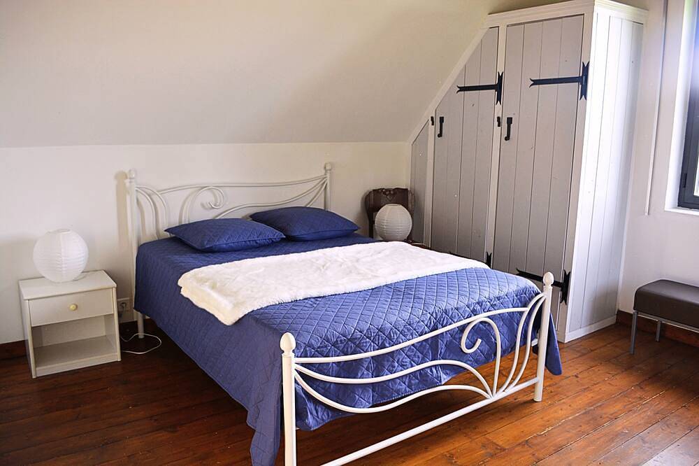 Gîte avec piscine, calme et nature dans le Morbihan.Animal de compagnie bienvenu in Quistinic, Région de Lorient