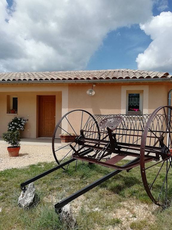 Location de vacances pour 2 personnes, avec jardin dans le Vaucluse - 3