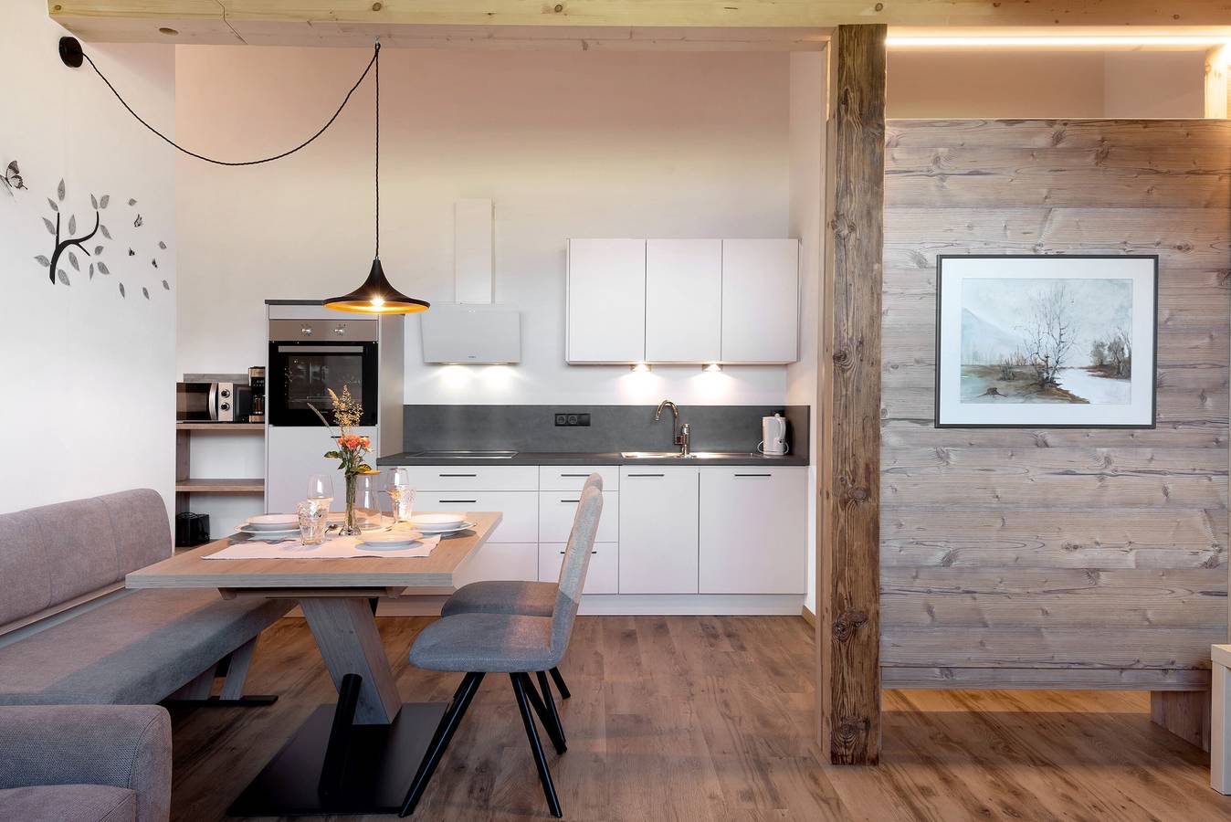 Ganze Wohnung, Ferienwohnung 'Living Lerchna - Schöne Aussicht' mit Bergblick, Balkonen und Wlan in Meransen, Mühlbach