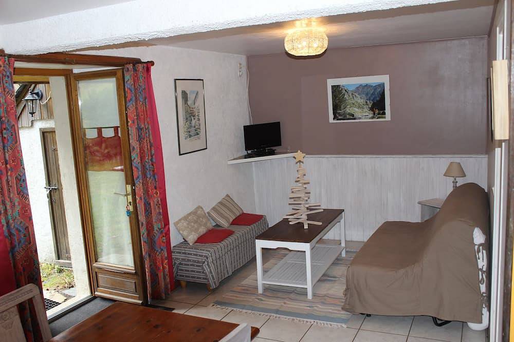 3* gîte in the heart of the mountains - 35 m2 - l'estagnol in Arrens-Marsous, Pyrenees National Park