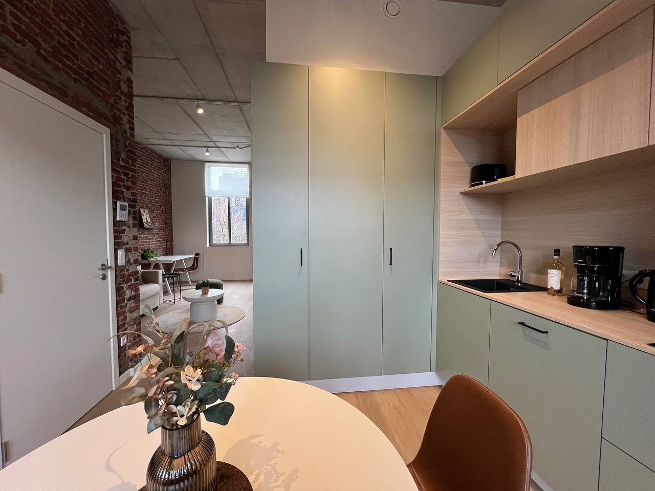 Geheel appartement, Aantrekkelijk appartement in Bree voor 2 gasten in Belgisch-Limburg