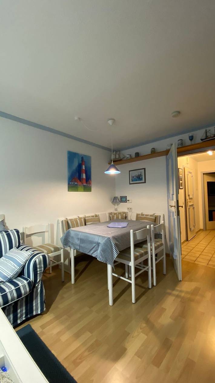 Ferienwohnung für 3 Personen, mit Ausblick und Terrasse in Büsumer Deichhausen - 4