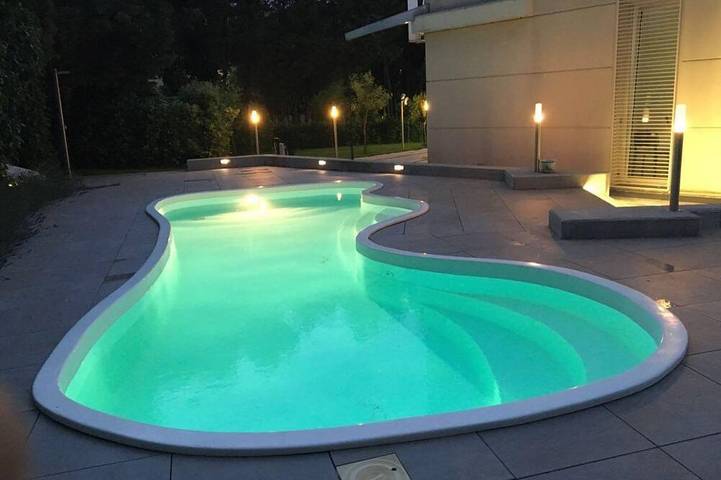 Villa pour 10 personnes, avec jardin - 1