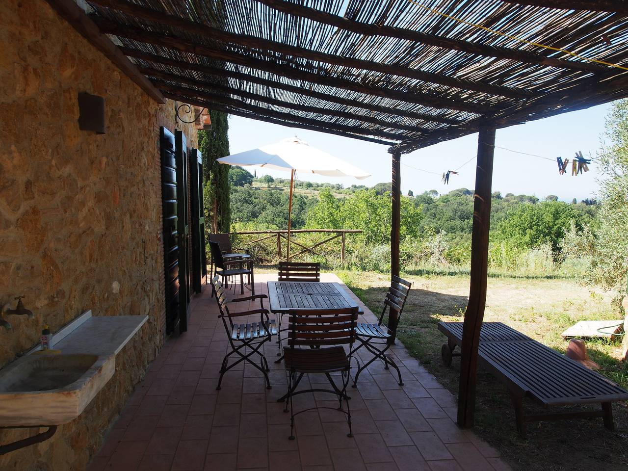 Casa vacanza per 4 persone con terrazza in Guardistallo, Costa degli Etruschi