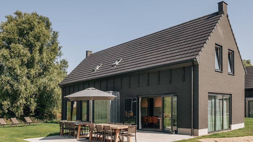 Villa für 8 Personen, mit Garten