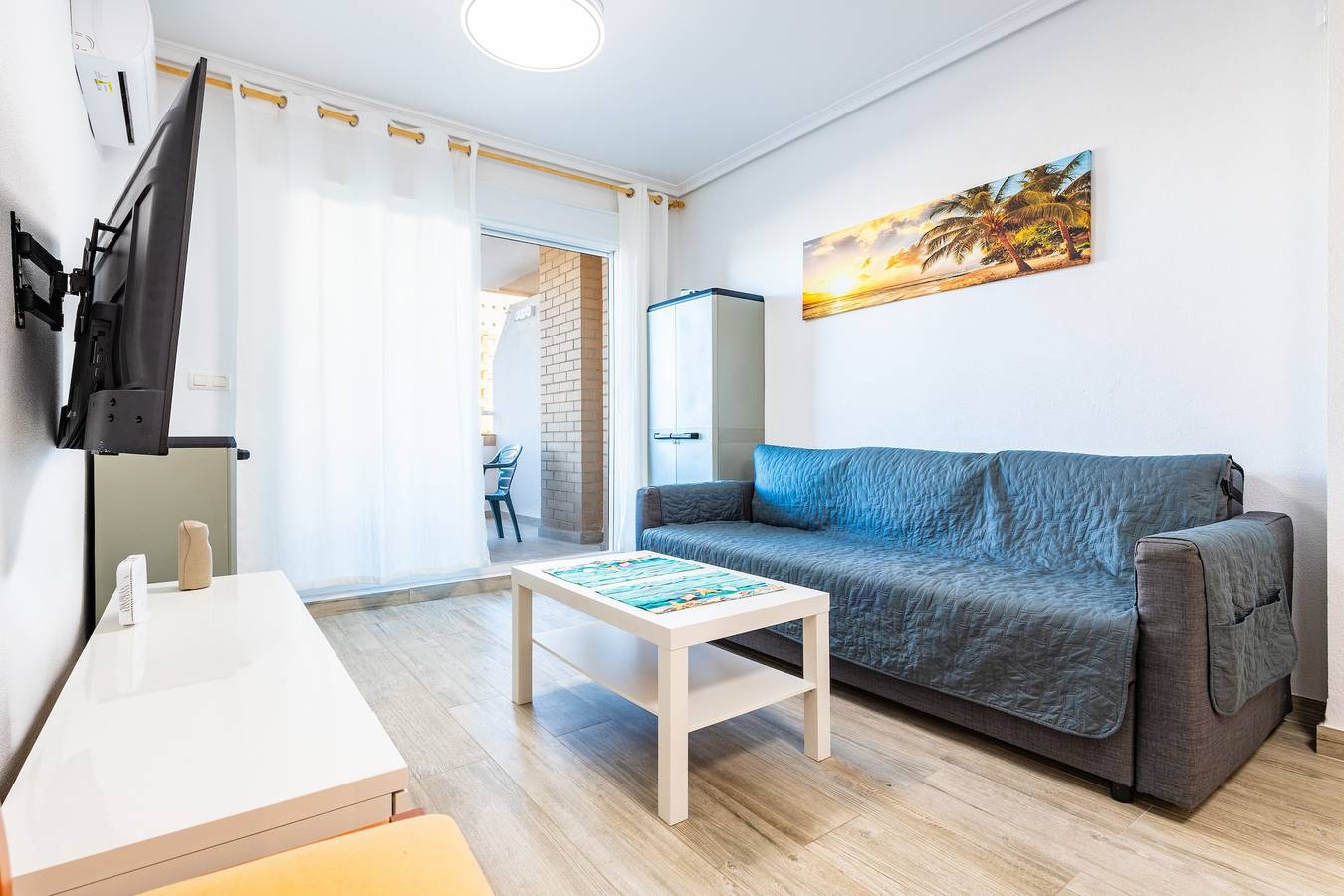 Apartamento entero, Casa vacacional 'Quintana's Home Oropesa Del Mar' con piscina, Wi-Fi y aire acondicionado in Marina d'Or, Oropesa del Mar