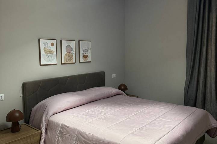 Bellissima stanza con ingresso indipendente e bagno privato. Massima privacy. in Crotone, Provincia di Crotone