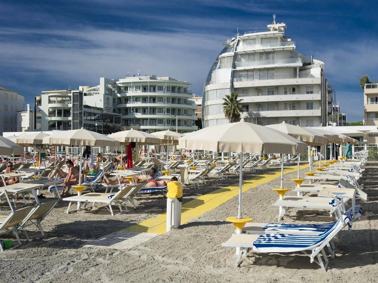 Hotel Waldorf- Premier Resort in Premier Palm Beach #296, Cervia