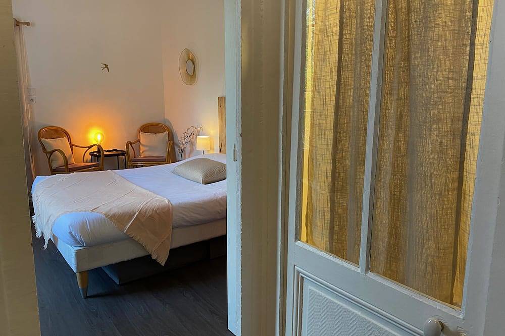 Apartamento entero, Peaceful studio with garden - Tours center in Tours, Región de Tours