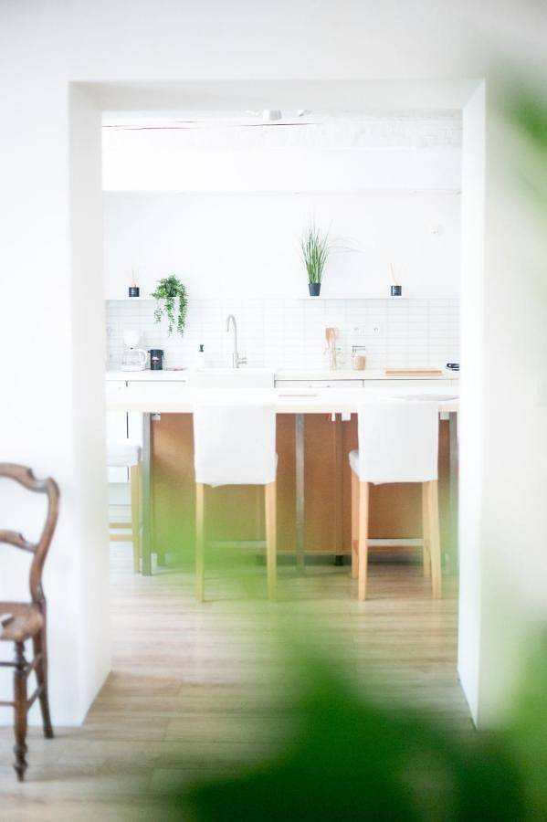 Appartement de vacances pour 4 personnes, avec piscine et vue, animaux acceptés
