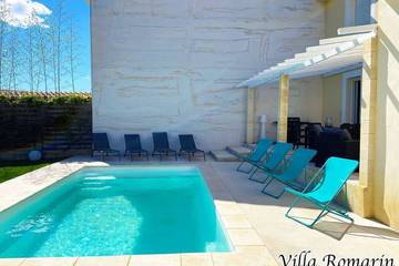 Location de vacances pour 8 personnes, avec jardin et terrasse à Aimargues