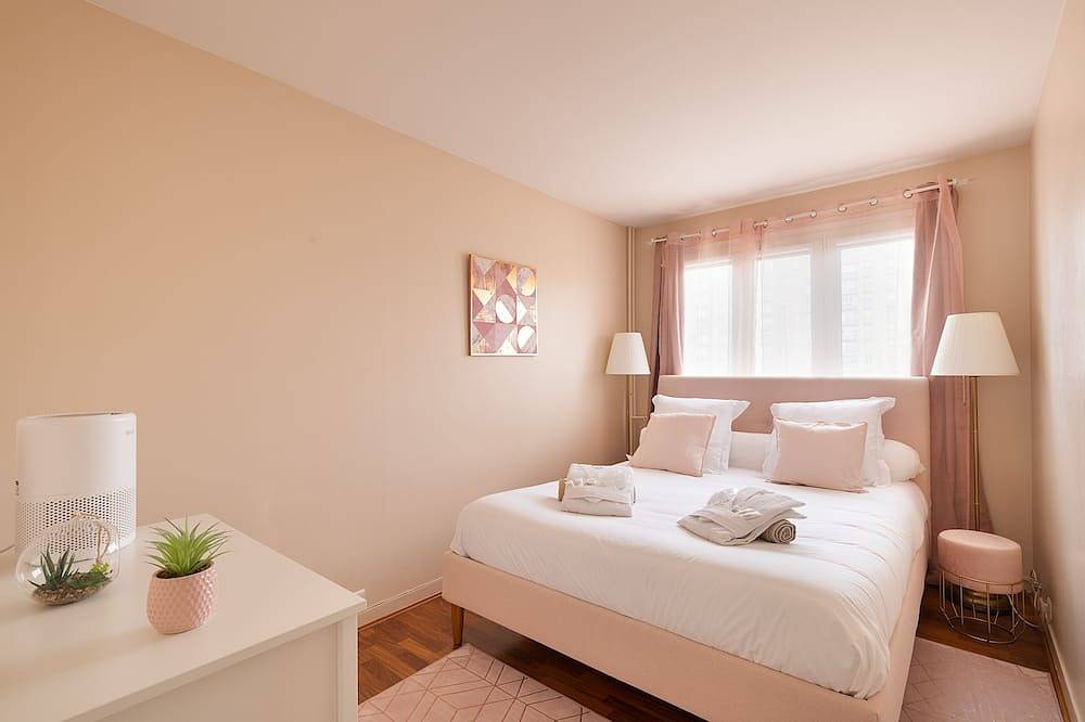 Apartamento entero, Magnífico apartamento entre París y Disneyland con plaza de aparcamiento. in Neuilly-sur-Marne, Sena-Saint Denis