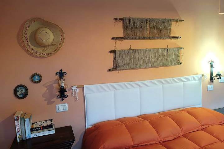 Appartamento intero, Appartamento indipendente in Country House per 2+2 persone. Vista mozzafiato! in Urbino, Pesaro-Urbino