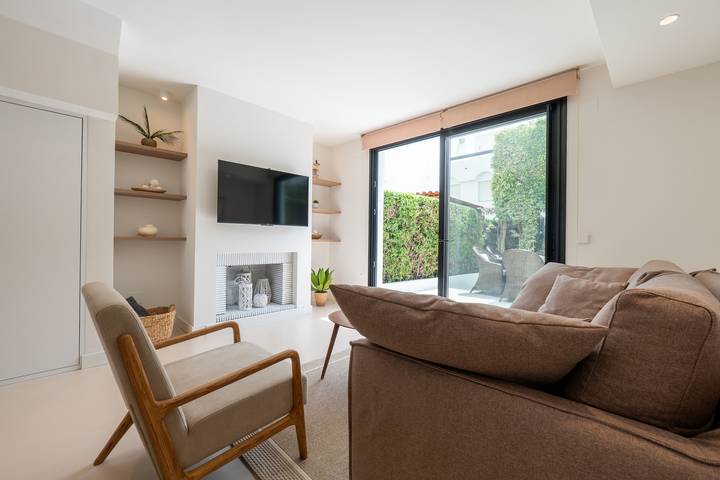 Guadalvillas - Luxury Beachside Townhouse in San Pedro de Alcántara, Marbella