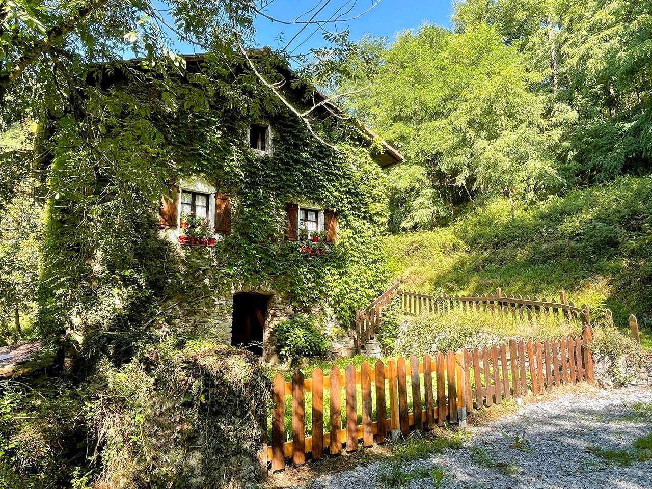 Casa Rural para 8 Personas en Aranaz, Provincia de Navarra