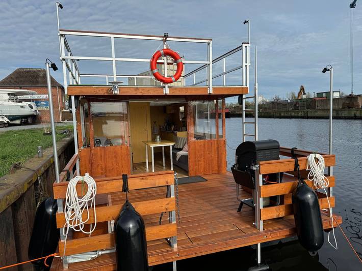 Ferienwohnung für 6 Personen, mit Balkon und Terrasse sowie Seeblick in Anklam - 2