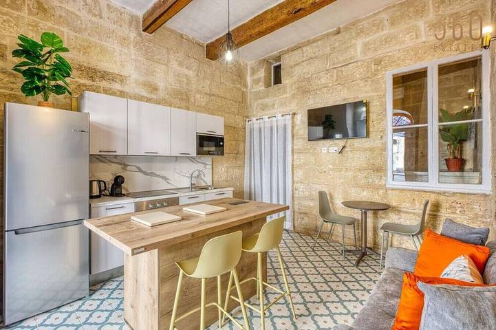 Villa für 2 Personen, mit Balkon - 1