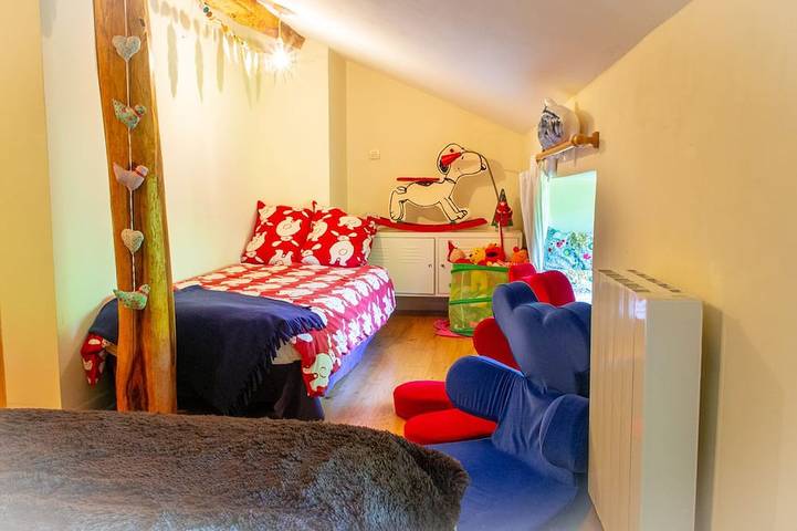Location de vacances pour 5 personnes, avec jardin et terrasse à Cieux - 4