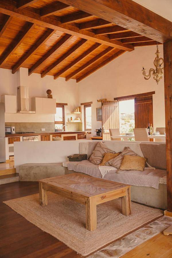 Chalet para 6 personas, con terraza y vistas, Se admiten mascotas en Lajares