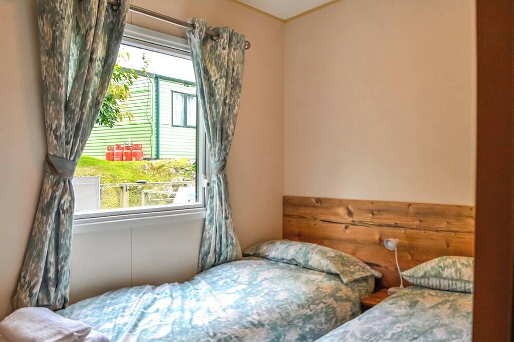 2 bedroom accommodation in Kippford, near Sandyhills in Kippford, Dumfries and Galloway