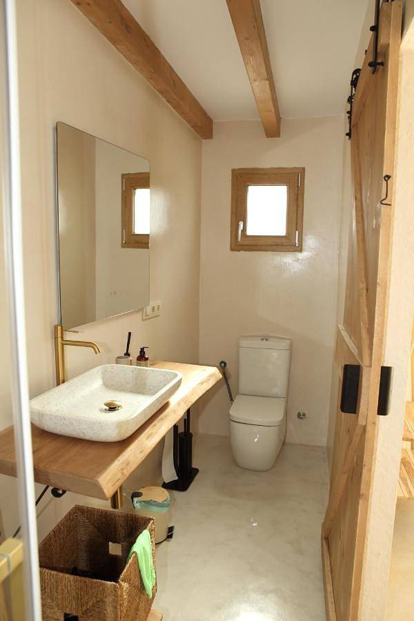 Gîte pour 4 personnes, avec piscine ainsi que vue et terrasse dans Tolosa (Alcala del Jucar) - 2