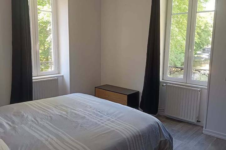 Location de vacances pour 10 personnes, avec jardin à Charolles - 2