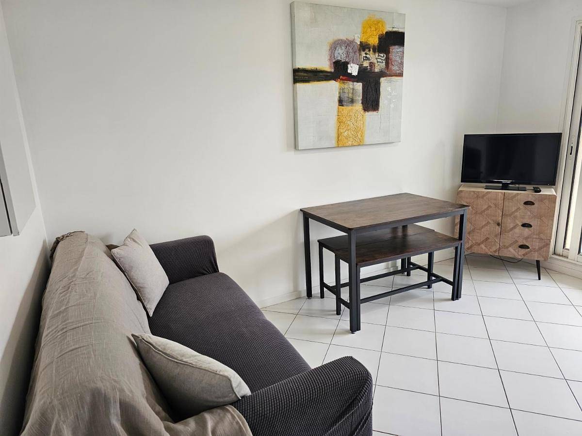 Appartement entier, One-Bedroom Apartment in Touques, Région de Lisieux