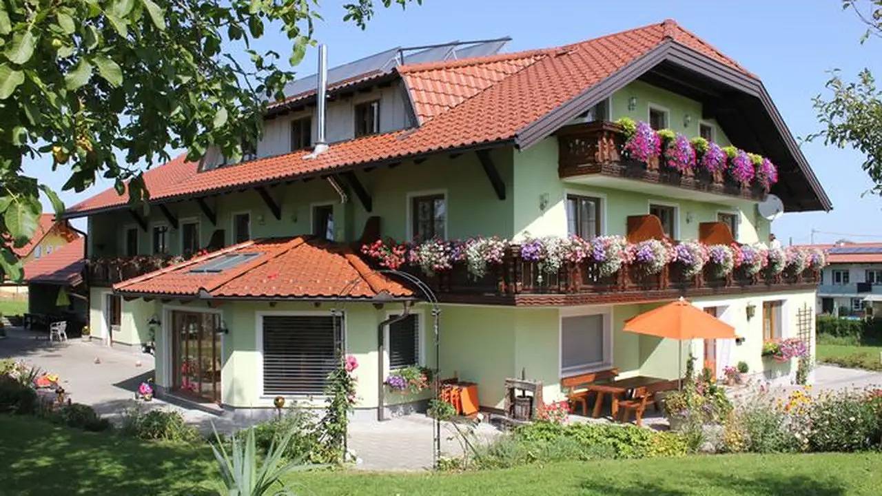 Ganze Ferienwohnung, Ferienwohnung für 2 Personen (23 m²) in Sankt Georgen im Attergau in Salzkammergut-Berge, Sankt Georgen im Attergau