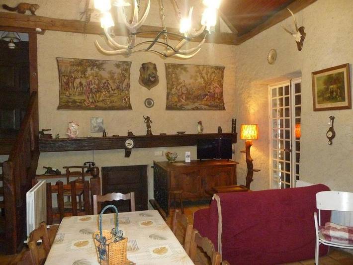 Location de vacances pour 6 personnes, avec jardin à Bonnes - 3