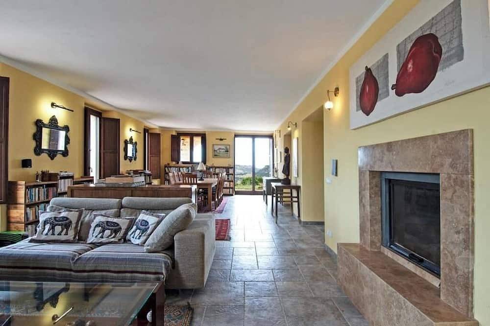 Villa Broadlea - Panoramic Private Villa With Pool in Smerillo, Fermo Provinz
