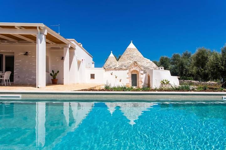 Gîte pour 10 personnes, avec terrasse et jardin