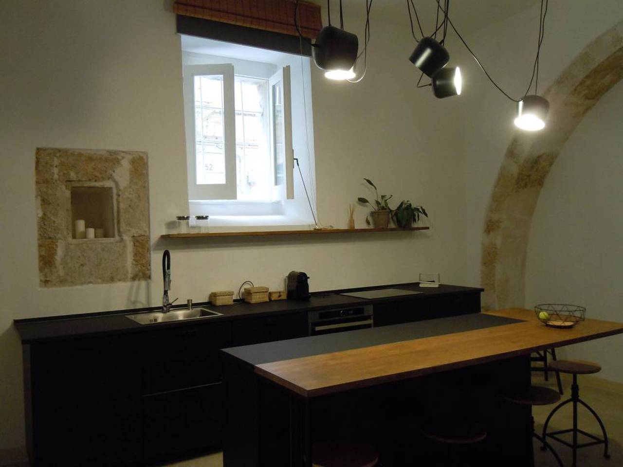 Ganze Wohnung, Decca Luxuriöse Zweizimmerwohnung mit Klimaanlage, Wlan Nr. 0980 in Syrakus, Syrakus Provinz