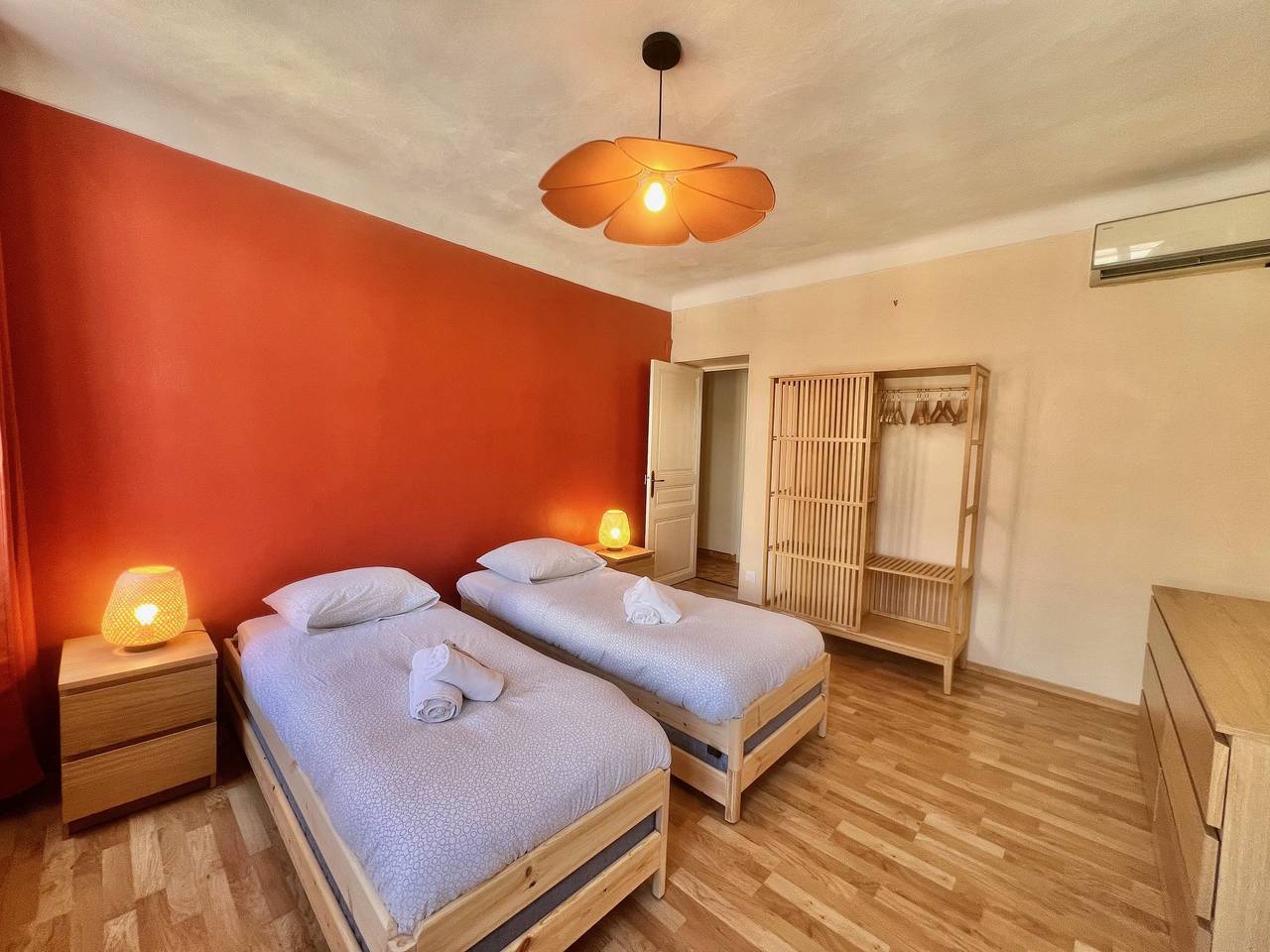 Hel leilighet, Belle-époque apartment 3 bedrooms with sea view by in Cannes, Middelhavskysten (Frankrike)