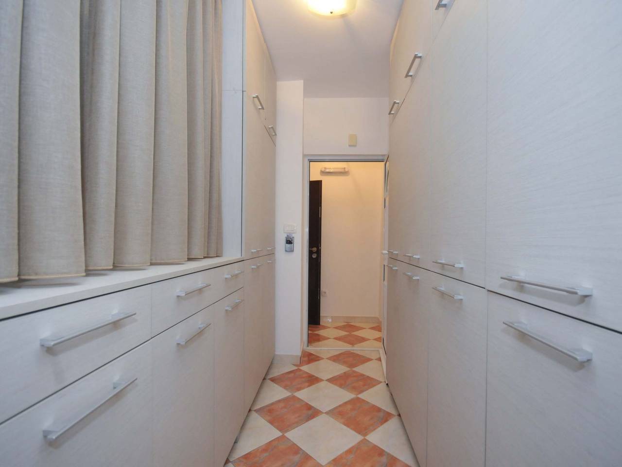 Apartamento entero, Mit Wi-Fi in Budva, Municipio de Budva