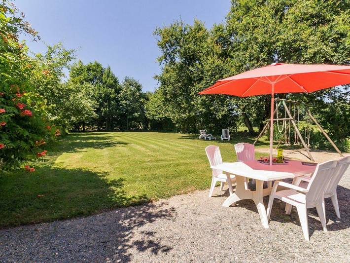 Casa rural con jardín y actividades, ideal para familias y escapar al campo. in Plessé, Châteaubriant y alrededores