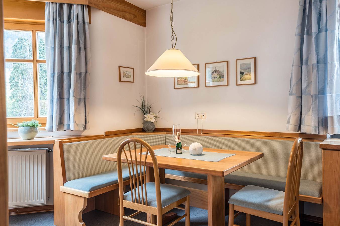 Entire apartment, 'Taufner Apartment C 103' with Mountain View, Garden & Wi-Fi in Parcines, Texel Group