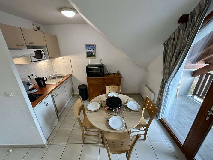Gîte pour 4 personnes, avec terrasse et piscine à Arreau - 2