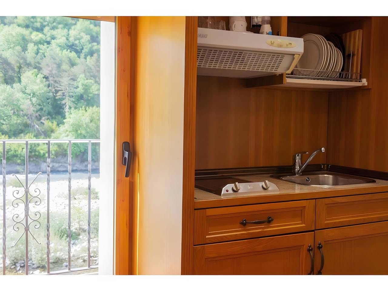 Appartement 'Moleras' met Uitzicht op de Bergen, Balkon en Wifi, foto 10