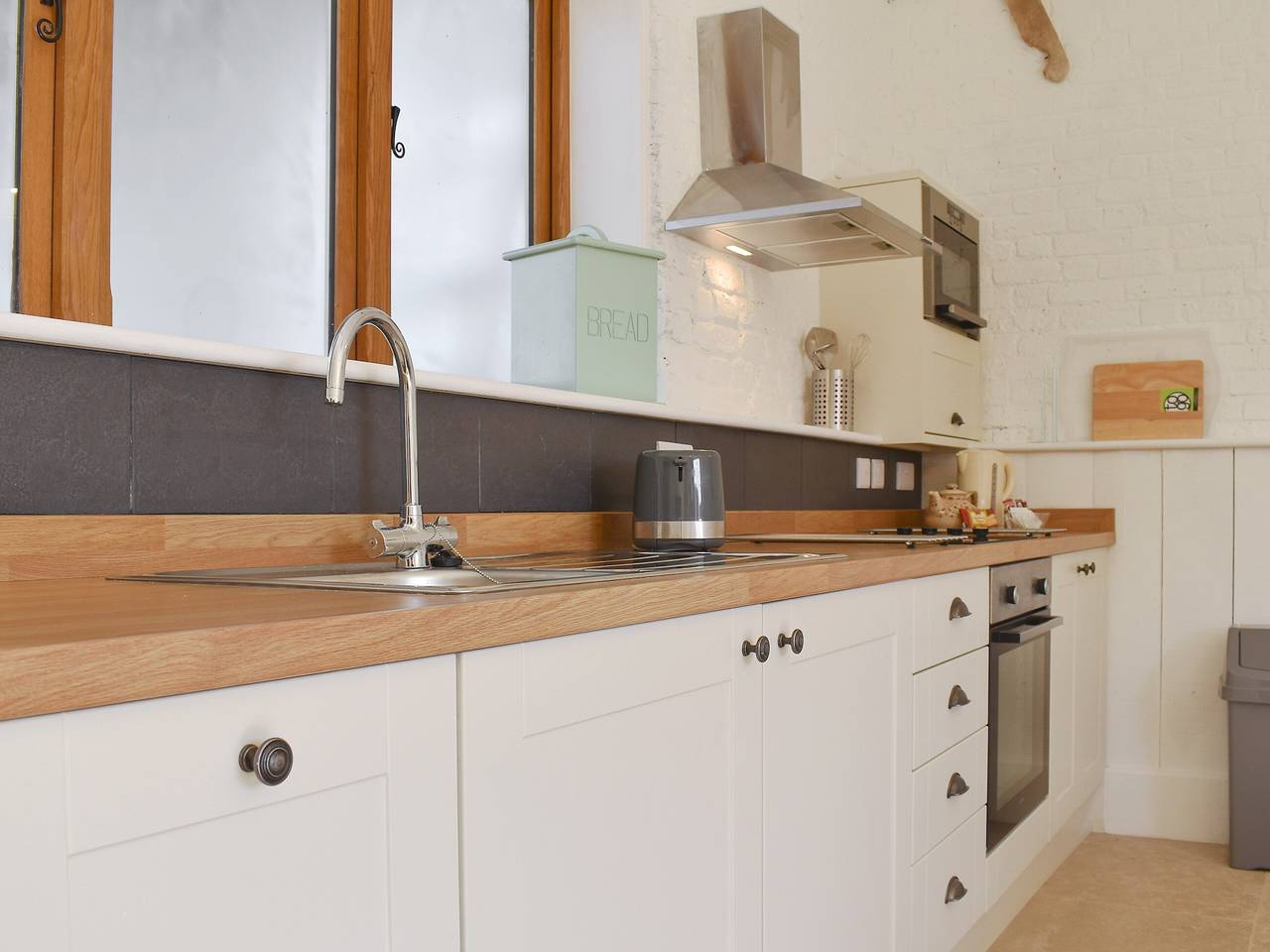 The Nag's Stable - Ukc4136 in Arlingham, Gloucestershire