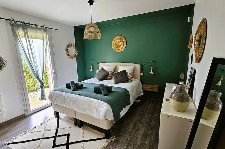 Location de vacances pour 7 personnes, avec jardin à Saint-Selve - 2