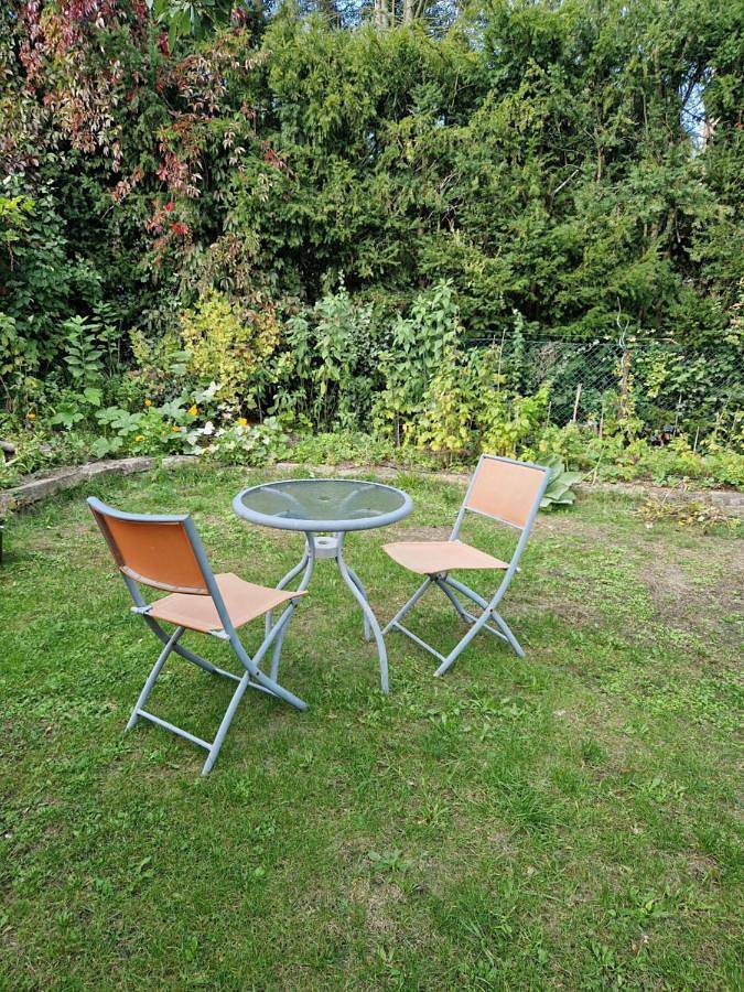 Ferienwohnung für 4 Personen, mit Garten und Ausblick in Steglitz Berlin