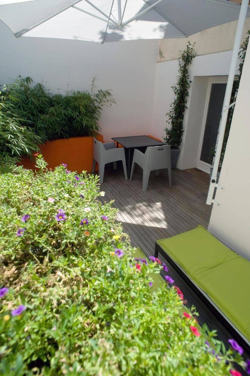 Suite with Private Terrace in Lyon, Lyon et ses environs