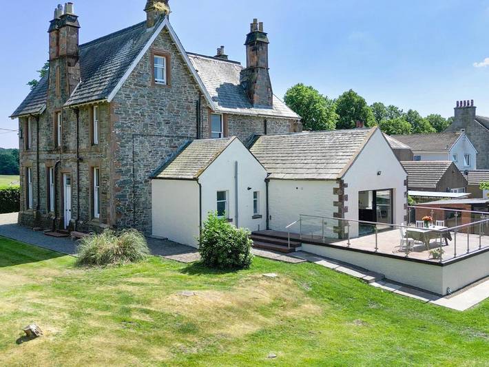 Holiday rental for 14 people, with garden in Castle Douglas