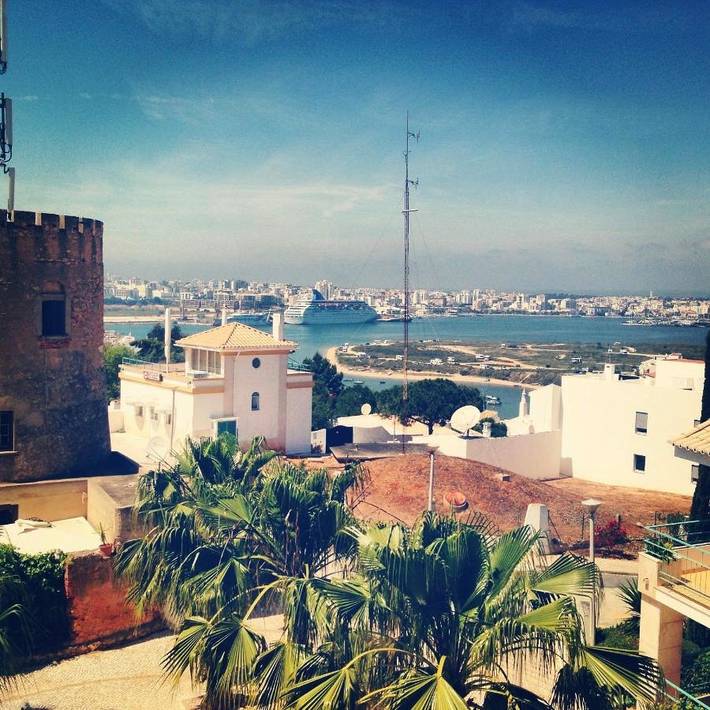 Vakantieappartement voor 4 personen, met uitzicht en balkon, kindvriendelijk in Ferragudo