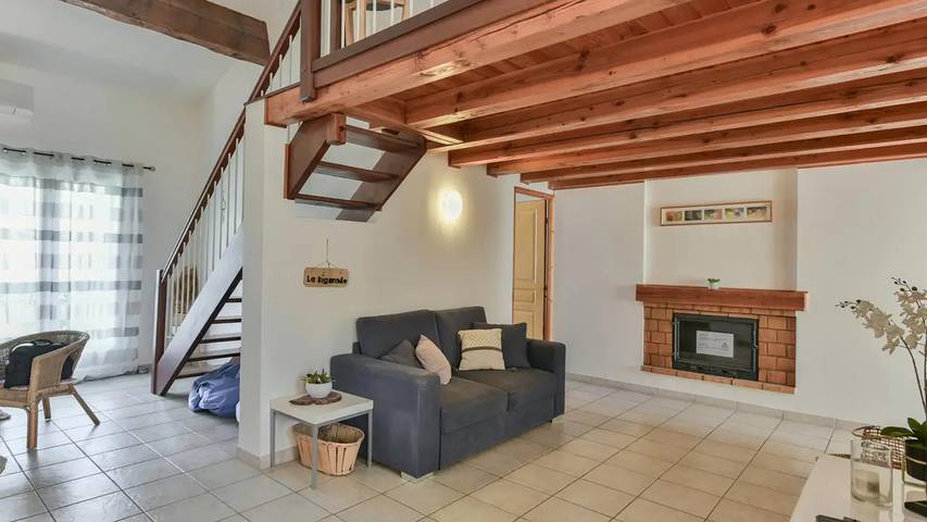 Location de vacances pour 6 personnes, avec piscine et balcon à Olonzac - 4