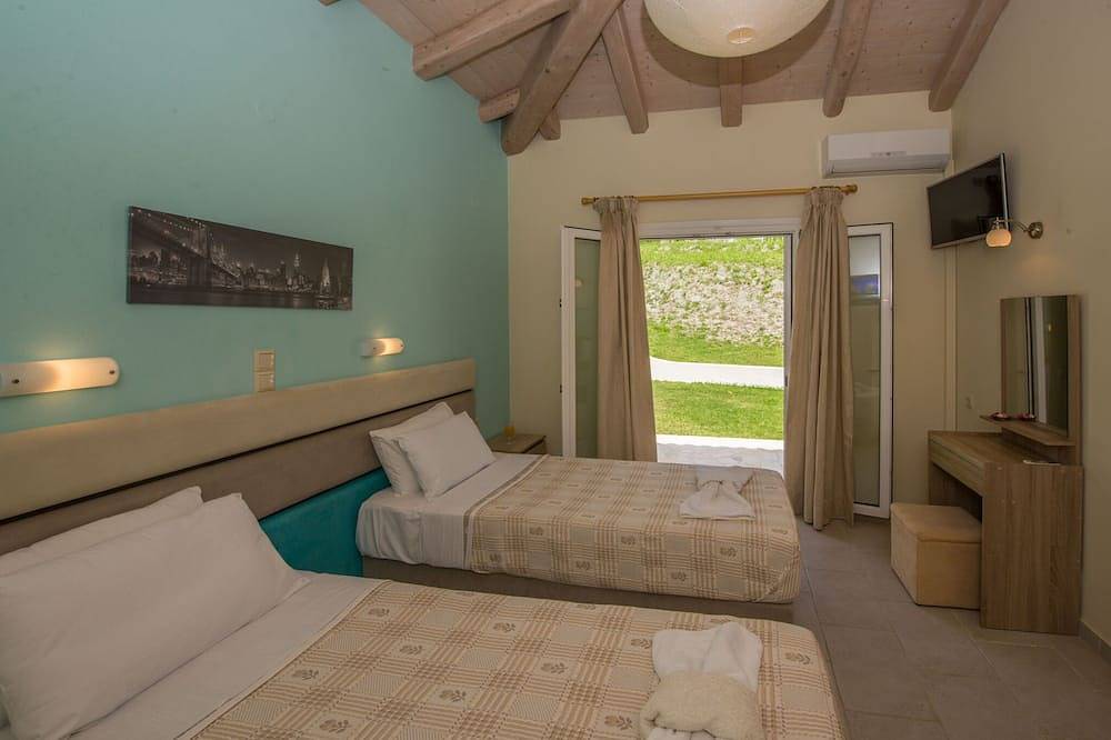 Villas Porto Kamini in Afionas Corfu in Agios Georgios, Korfu