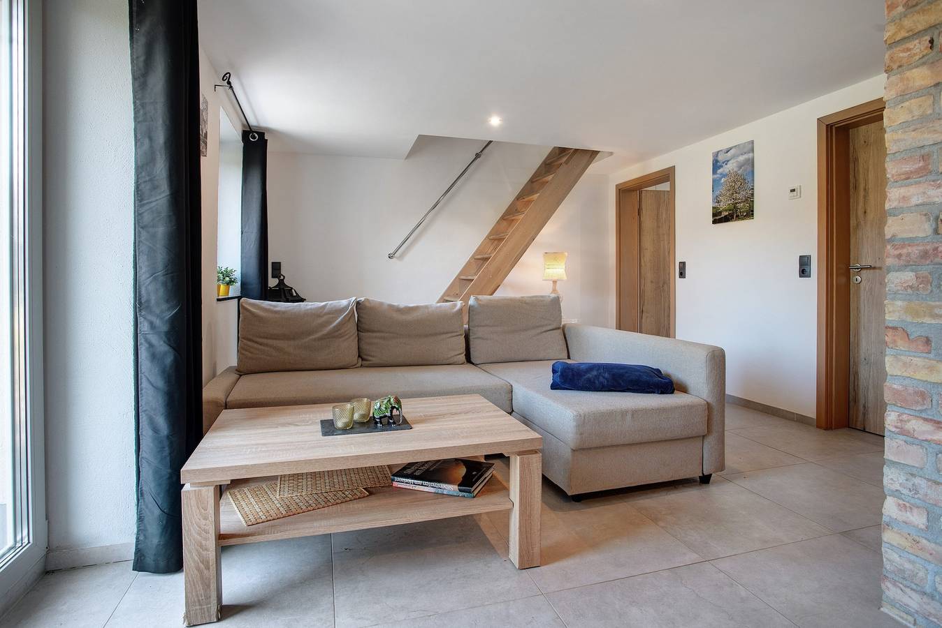 Ganze Wohnung, Ferienwohnung '1' mit privater Terrasse, privatem Garten und Wi-Fi in Schmatzin, Vorpommern Greifswald