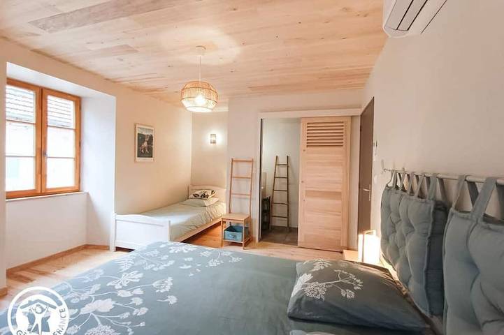 Location de vacances pour 11 personnes, avec jardin à Saint-Pierre-Toirac - 3